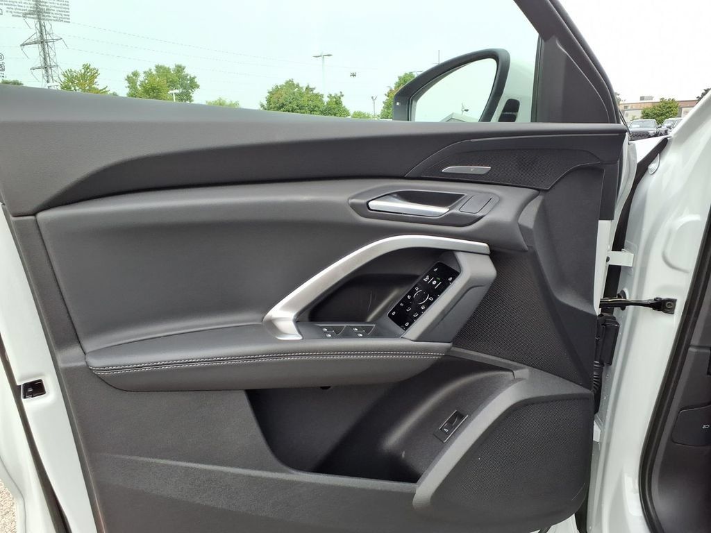 New 2026 Audi Q5 Premium Plus AWD/4WD image 9