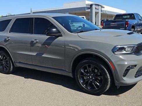 Used 2022 Dodge Durango GT w/ Blacktop Package AWD/4WD image 2