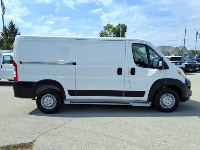 Used 2025 RAM ProMaster 2500 w/ U-Haul Equipment Group FWD image 6
