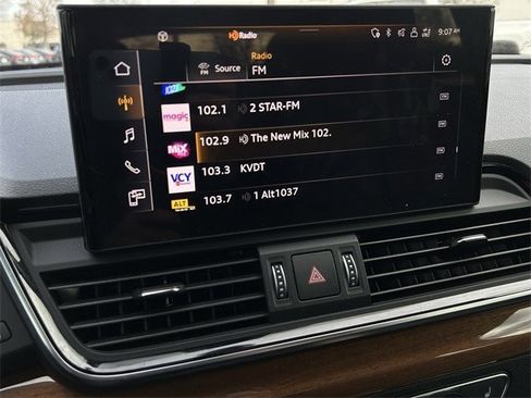 Used 2023 Audi Q5 2.0T Premium Plus w/ Premium Plus Package image 20