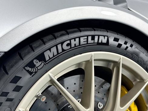 Used 2018 Porsche 911 GT2 RS RWD image 87