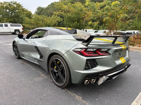 Used 2022 Chevrolet Corvette Stingray Premium Conv w/ Battery Protection Package RWD image 5