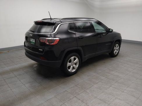 Used 2019 Jeep Compass Latitude w/ Popular Equipment Group AWD/4WD image 10