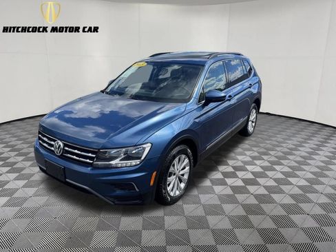 Used 2018 Volkswagen Tiguan SE w/ Panoramic Sunroof Package AWD/4WD image 1