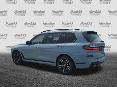 Certified 2023 BMW X7 xDrive40i w/ Executive Package image 8