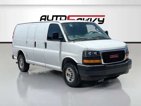 Used 2023 GMC Savana 2500 w/ Driver Convenience Package RWD image 1