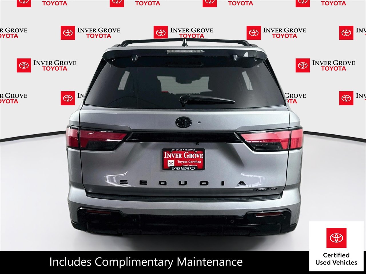Certified 2025 Toyota Sequoia Platinum w/ TRD Off-Road Package AWD/4WD image 5