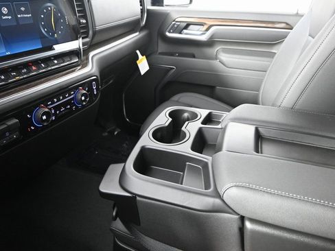 New 2026 Chevrolet Silverado 3500 LT w/ All Star Edition AWD/4WD image 30