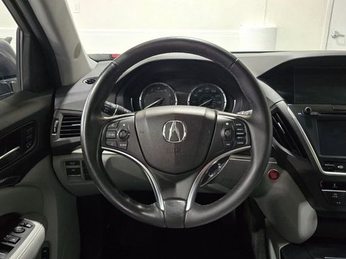 Used 2017 Acura MDX SH-AWD image 10
