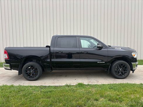 Used 2022 RAM 1500 Big Horn AWD/4WD image 2