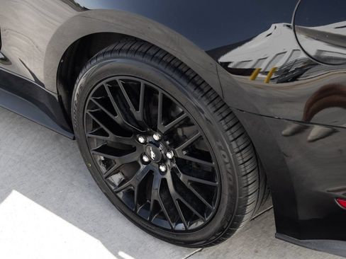 Used 2019 Ford Mustang GT w/ GT Performance Package RWD image 8
