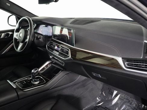 Used 2023 BMW X6 xDrive40i w/ Executive Package AWD/4WD image 9