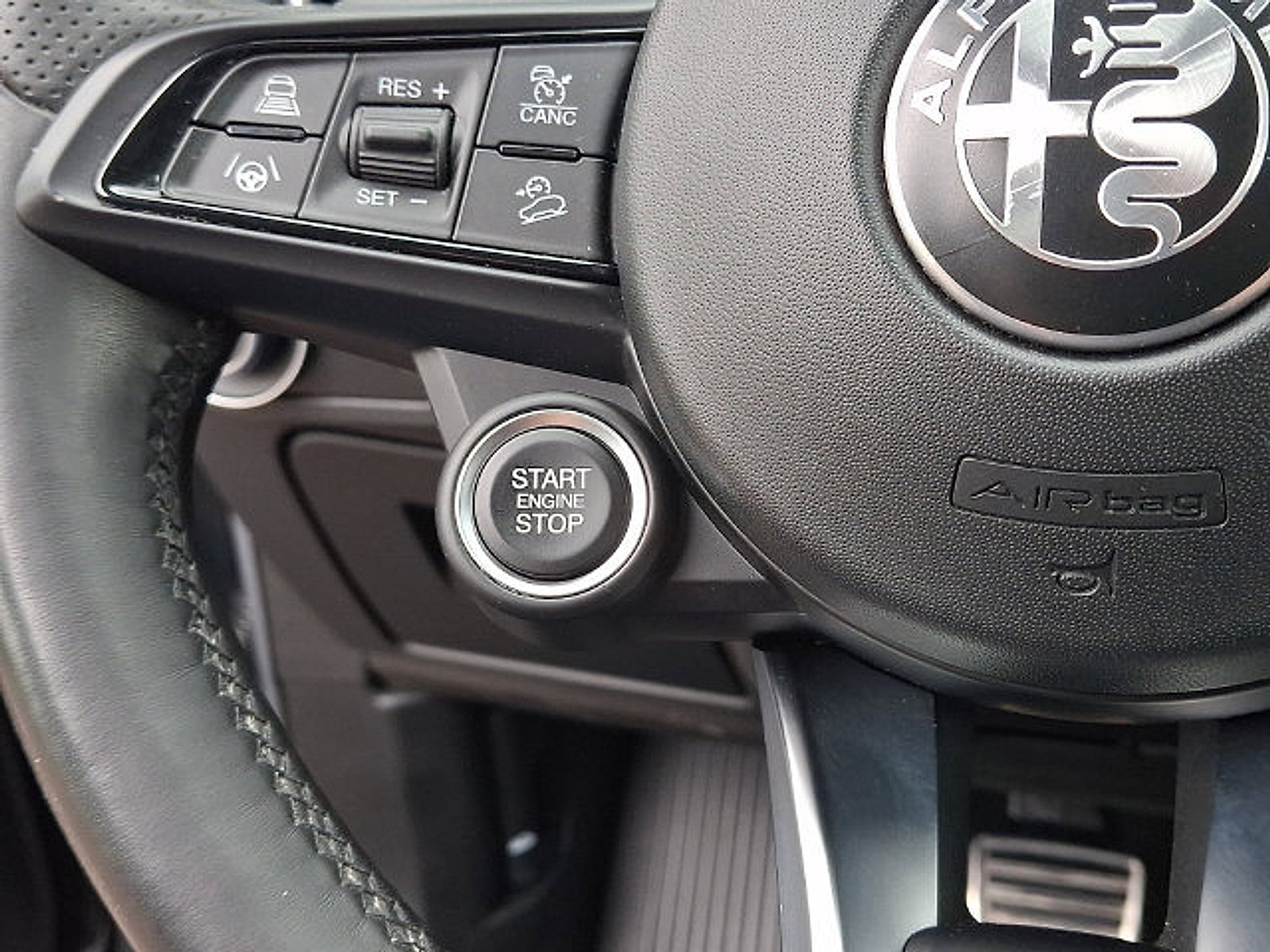 Used 2023 Alfa Romeo Stelvio Ti w/ Active Assist Plus Package AWD/4WD image 28