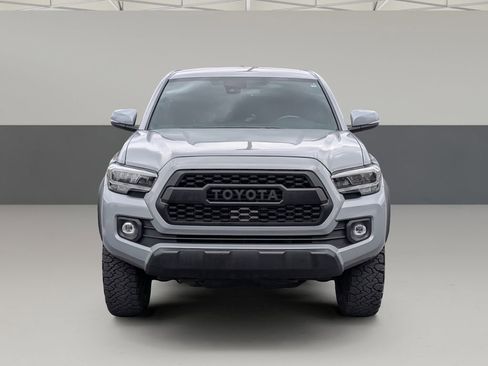 Used 2020 Toyota Tacoma TRD Off-Road image 3