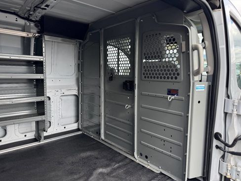 Used 2018 Ford Transit 250 148 Low Roof image 13