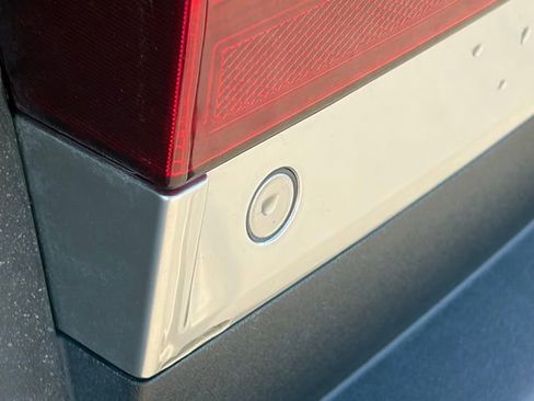 Used 2025 Hyundai Santa Fe Limited image 8