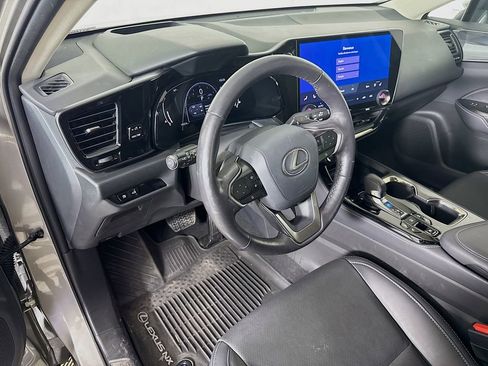 Used 2025 Lexus NX 350 AWD w/ Premium Package image 9