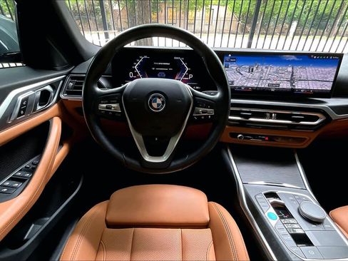 Used 2023 BMW i4 eDrive35 w/ Premium Package RWD image 5