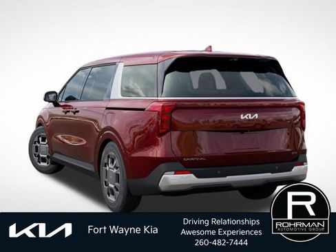 New 2026 Kia Carnival EX FWD image 5