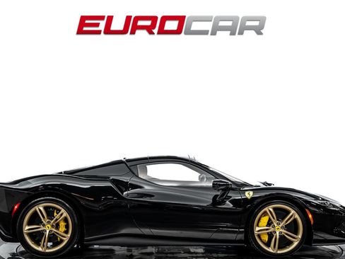 Used 2025 Ferrari 296 GTS RWD image 7