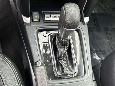 Used 2018 Subaru Forester 2.5i Touring w/ Popular Package #3B image 28