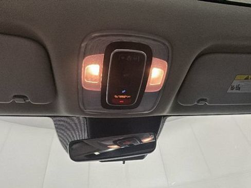 Used 2024 Hyundai Elantra Limited FWD image 26
