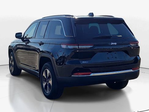 Used 2023 Jeep Grand Cherokee 4WD 4xe image 7