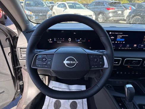 New 2026 Nissan Sentra SR w/ SR Premium Package FWD image 41