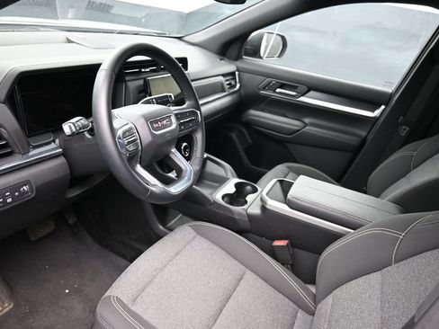 Used 2025 GMC Terrain Elevation AWD/4WD image 19