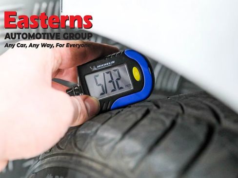 Used 2023 Chevrolet Malibu LT image 27