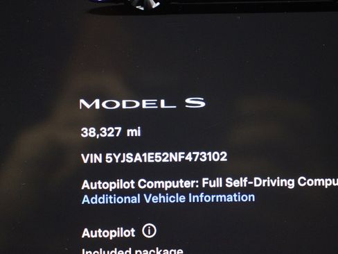 Used 2022 Tesla Model S AWD image 43