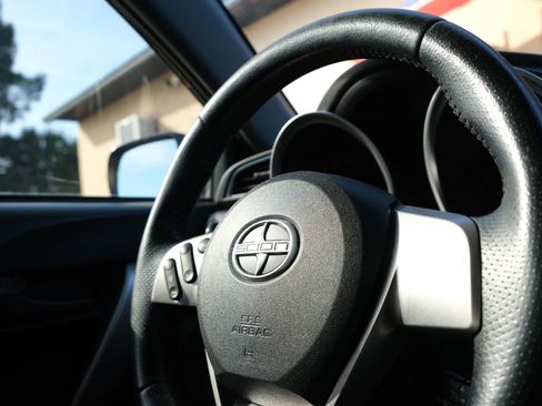 Used 2015 Scion tC image 35