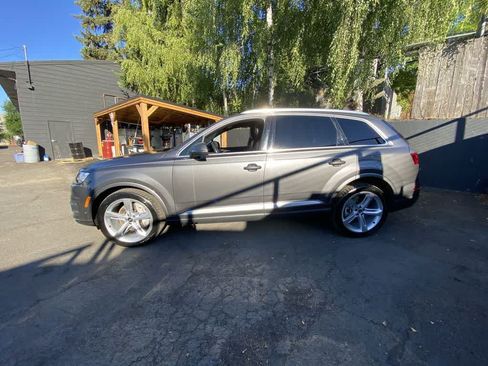 Used 2019 Audi Q7 3.0T Prestige w/ Prestige Package AWD/4WD image 3