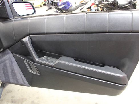 Used 1993 Cadillac Allante FWD image 36
