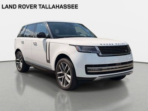 Used 2025 Land Rover Range Rover SE AWD/4WD image 3