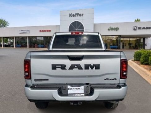 New 2026 RAM 2500 Big Horn AWD/4WD image 4