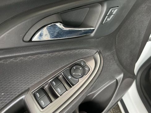 Used 2023 Chevrolet Malibu LT w/ Sport Edition image 5