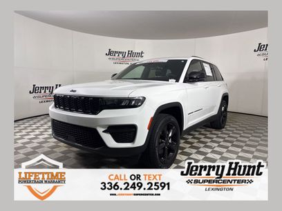 Used 2023 Jeep Grand Cherokee Altitude