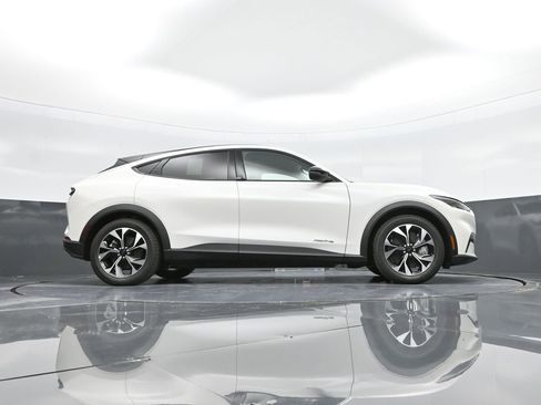 New 2025 Ford Mustang Mach-E Select image 48