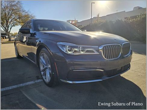 Used 2019 BMW 750i xDrive w/ Luxury Rear Seating Package image 1