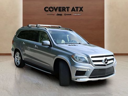 Used 2014 Mercedes-Benz GL 550 4MATIC image 7
