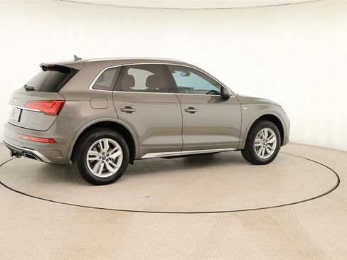 Certified 2023 Audi Q5 2.0T Premium w/ Convenience Package image 7