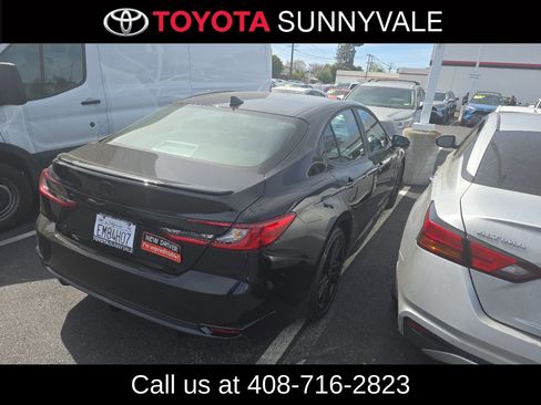 Used 2026 Toyota Camry XLE w/ Convenience Package image 2