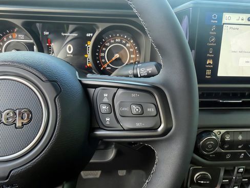 New 2026 Jeep Gladiator Mojave image 25