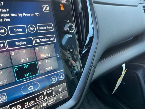 New 2026 Subaru Ascent Limited Bronze image 24