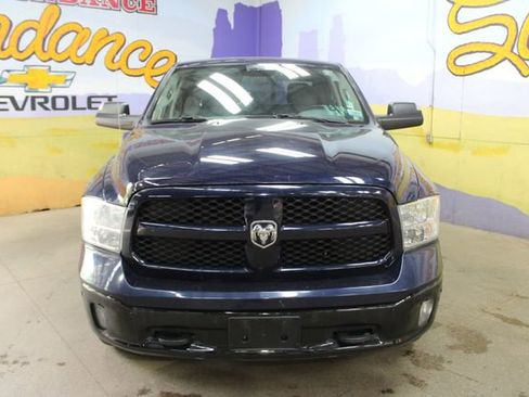 Used 2018 RAM 1500 Outdoorsman AWD/4WD image 3