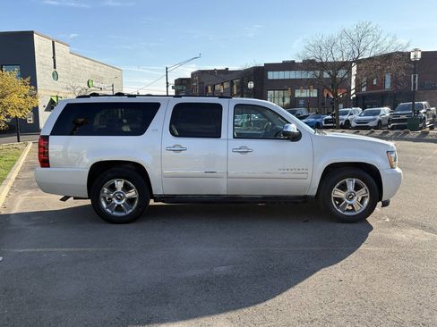 Used 2010 Chevrolet Suburban LTZ AWD/4WD image 7
