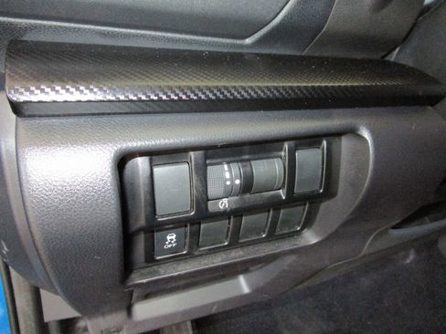 Used 2023 Subaru Impreza 2.0i image 19