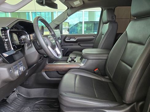 Used 2025 GMC Sierra 2500 SLT w/ Texas SLT Premium Package AWD/4WD image 9