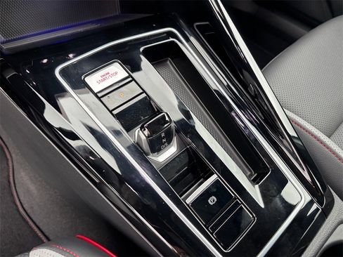 Used 2025 Volkswagen GTI Autobahn image 20